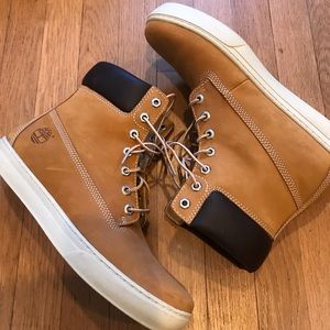 Timberland mid boots